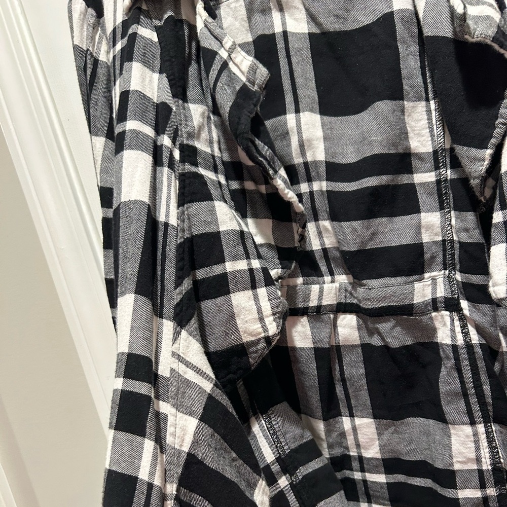 Buffalo Plaid Cardigan - Picture 2 of 2